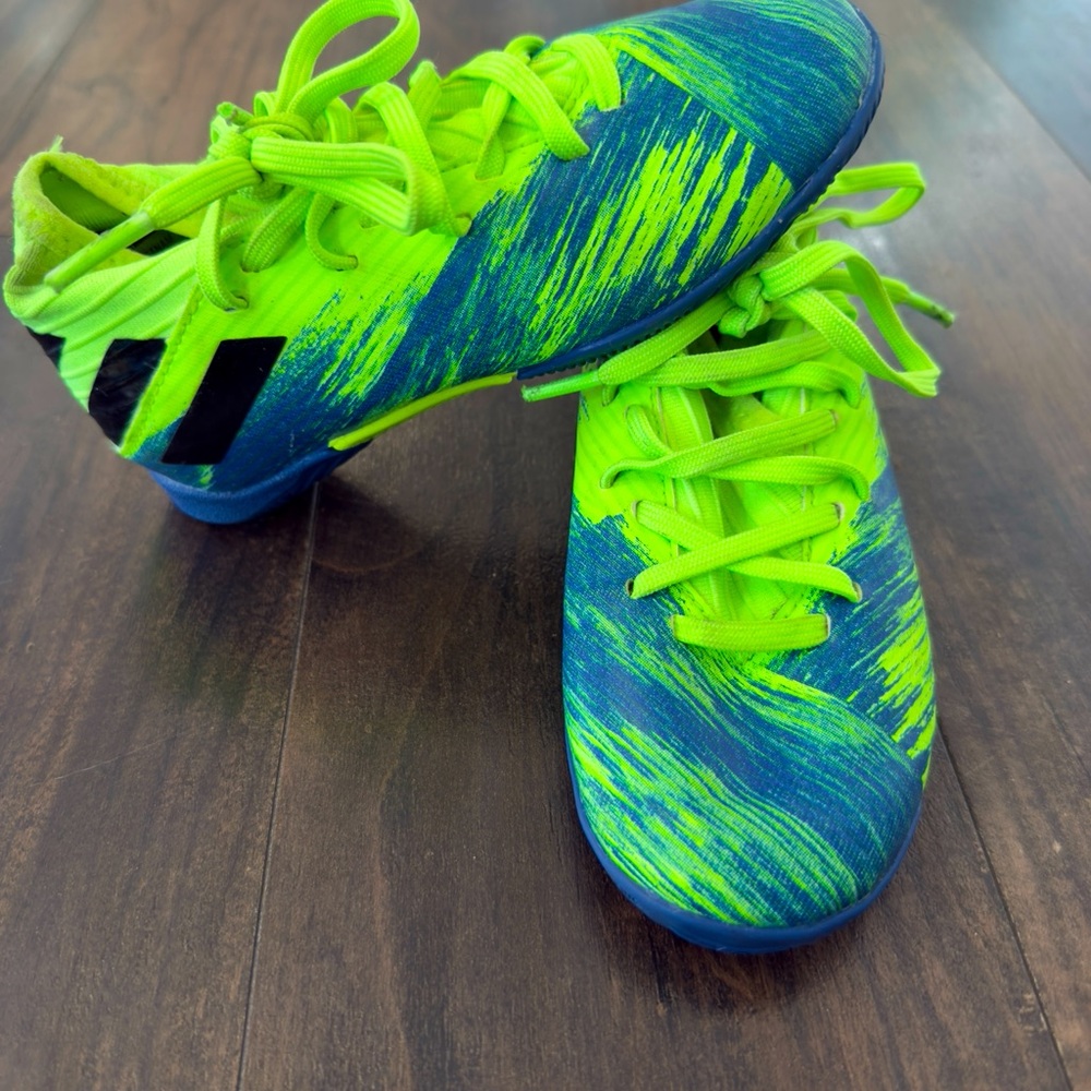 Kids Adidas Nemesis turf soccer shoes size 10.5K